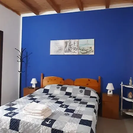 Casa Delfino Blu